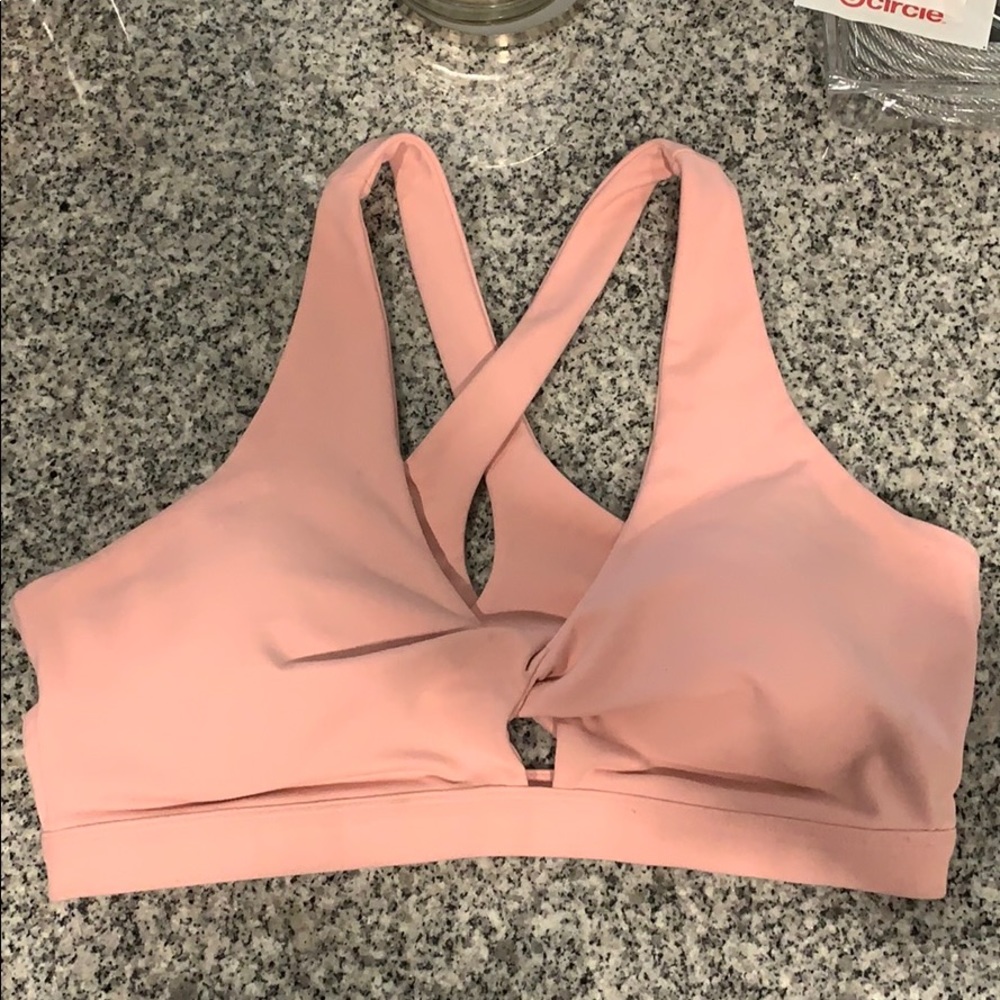 ***SOLD*** Fabletics Sports Bra